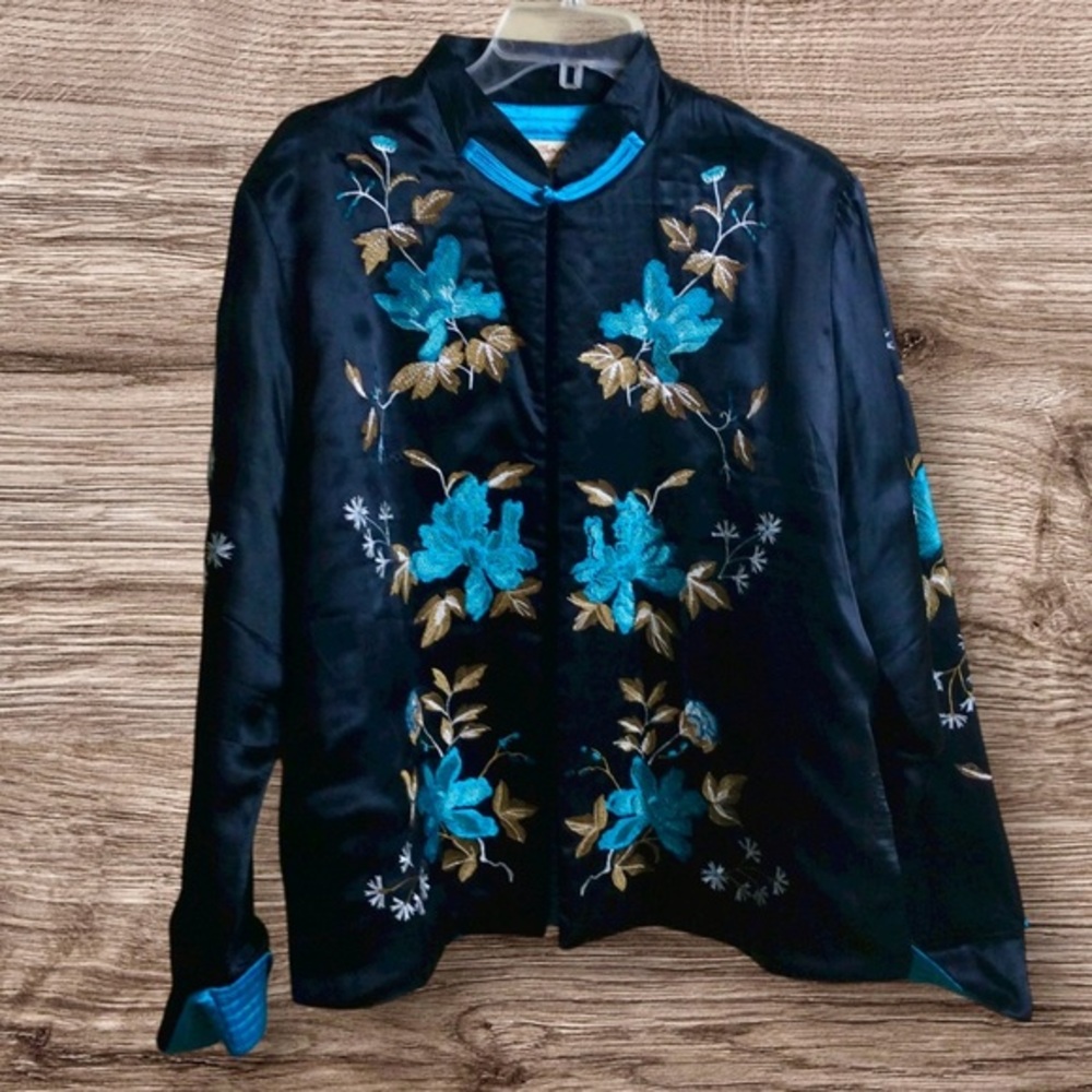 Vintage norm Thompson 100% silk embroidered jacket black XL